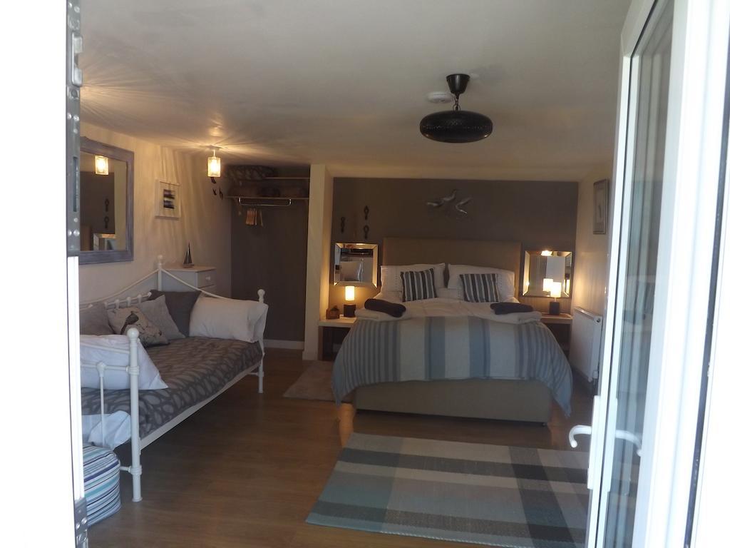 The Swallows Guest House New Quay  Extérieur photo